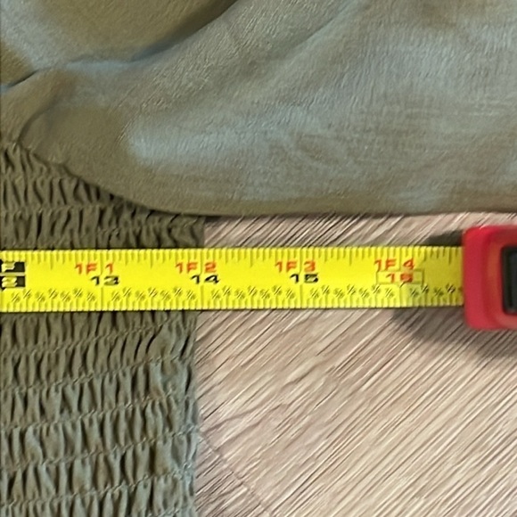 Altar’d State Women’s Peplum Top Medium Olive Green Smock Tiered Bohemian - Picture 11 of 13